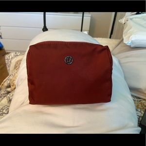 Lululemon All Your Small Things Pouch-Roman Red 2L